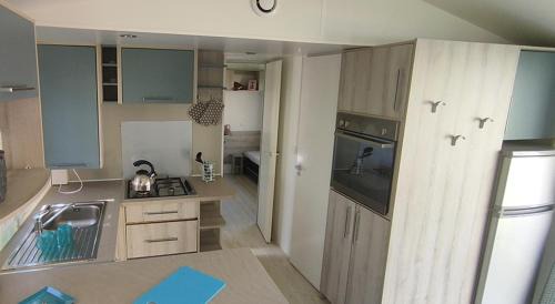 Les Mathes House | MobilHome climatisé 3 chambres 2 salles de bain, camping 4 étoiles, Les Charmettes