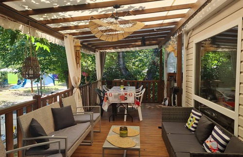 Berrias-et-Casteljau House | Mobilhome rental in 3* campsites