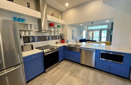 Arcadian Shores Villa | Mod and fun villa with full access to all resort amenities, 9EWC