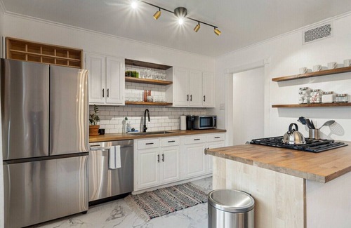 Tulsa House | Mod Sophistication at the EXPO