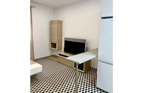 La Linea de la Concepcion Apartment | Modern apartment in the heart of the city