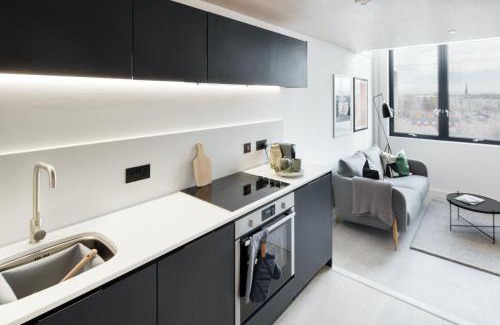 Manchester Apartment | Modern 1-bed Duplex+Balcony