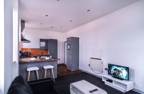 Blackburn Apartment | Modern 1 Bed Flat in Central Blackburn w Views
