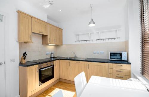 Holborn and Covent Garden Apartment | Modern 1 Bed Flat in Holborn, London for up to 2 people with free wifi