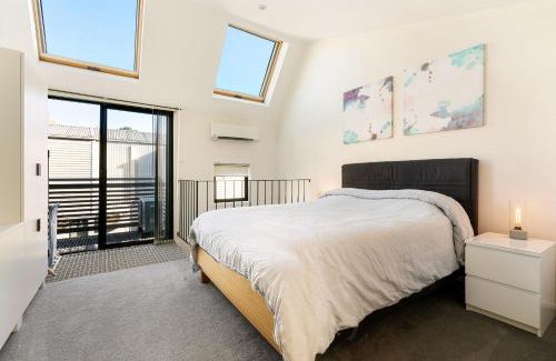 Camperdown Apartment | Modern 1 Bedroom Apartment