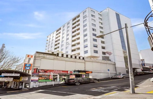 Newton House | Modern 1 Bedroom in Auckland Central Zodiak Stays