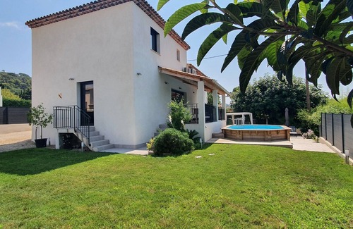 Saint-Jean Villa | Modern 180m2 air-conditioned villa near Cannes