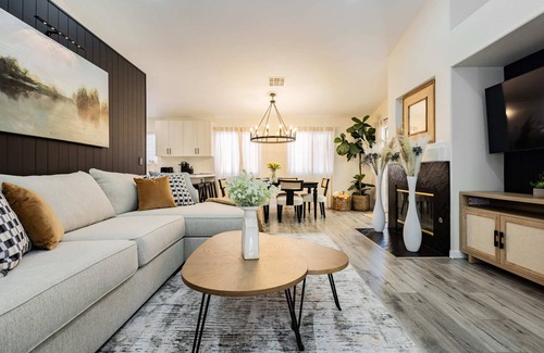 Silverado Ranch House | Modern 1 Story Home w 3BR, Pool, Hot Tub, Sleeps 6
