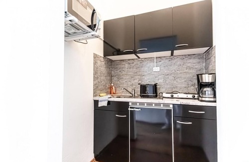 Nibelungen-Viertel Apartment | Modern 1BR Apartment near Stadthalle & Westbahnhof