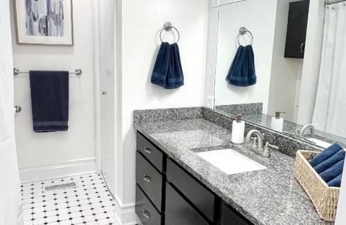 Wilmington Historic District Apartment | Modern 1BR apt in the heart of downtown Wilmington
