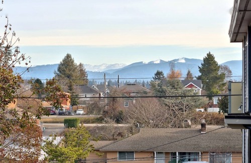 Highline Apartment | Modern 1BR Apt | Near SeaTac | Unit 5 @ S. Seattle