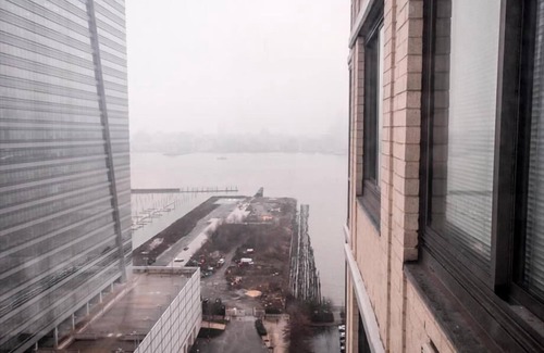Hudson Exchange Apartment | Modern 1BR | Full Kitchen | W/D | NYC Views | by GLS