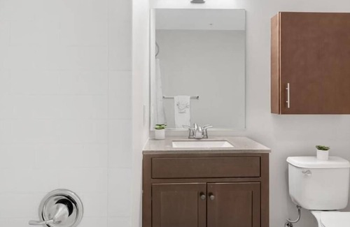 Hudson Exchange Apartment | Modern 1BR | Upscale Amenities | Heart of Jersey City | by GLS