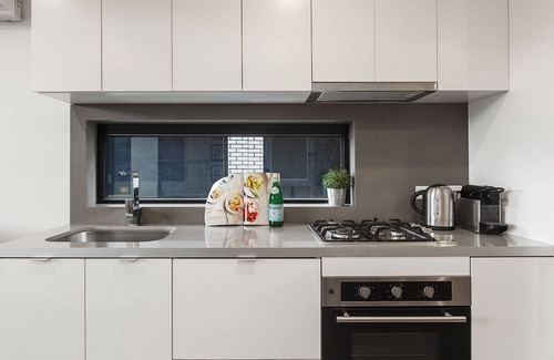 Collingwood Apartment | Modern 2 bed apartment in trendy Collingwood