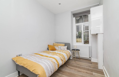 St. Johns Wood Apartment | Modern 2-bed apartment near Central London