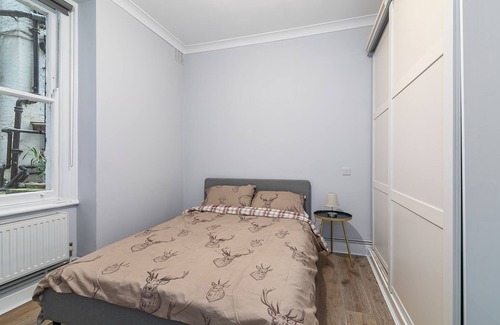 St. Johns Wood Apartment | Modern 2-bed apartment near Central London