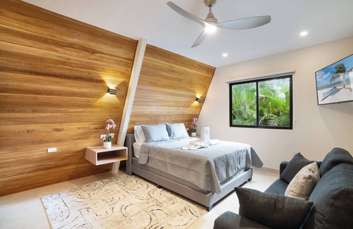Potrero Hotel | Modern 2 Bedroom A-Frame w/Loft - Wi-Fi, A/C, Kitchen, Near Beach, Gameroom