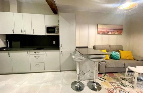 Feria Apartment | Modern 2-bedroom apartment with A/C, Wi-Fi, and equipped kitchen - Seville