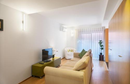 Old Town Apartment | Modern 2-bedroom apartment in the Historic Center
