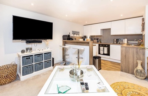 Montrose Apartment | Modern 2 bedroom Flat in the centre of Montrose