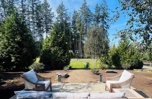 Gig Harbor House | Modern 2-bedroom with views on acreage w/sport court/pickle-ball on Fox Island