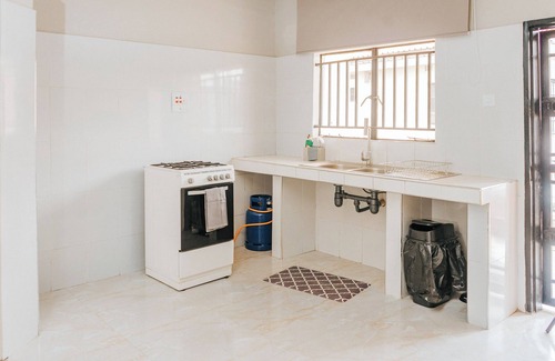 Lusaka Apartment | Modern 2-BR Serviced Apartment in Lusaka - Near Airport, Garden & Wi-Fi