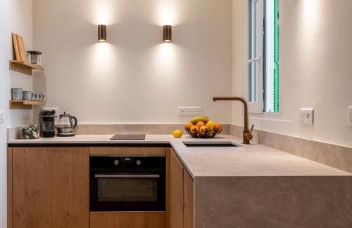 Nevers Apartment | Modern 2-Room Apartment on Monaco Border - Premium Amenities and Elegant Design