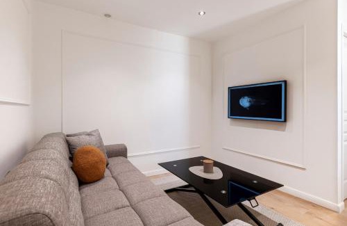 Nevers Apartment | Modern 2-Room Apartment on Monaco Border - Premium Amenities and Elegant Design