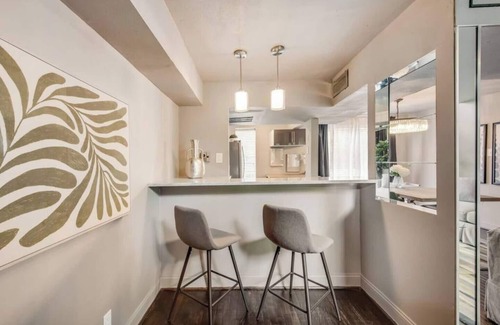 Old East Dallas Condo | Modern 2-story loft condo with pool view, luxury amenities, and prime Dallas location.