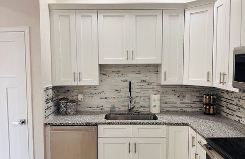 Indianapolis House | Modern 2BD/2BA Oasis 1 mile from Downtown with Hot Tub
