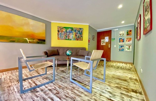 Las Lomas I Apartment | Modern 2BD apt near Provenza and Parque Lleras