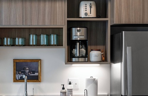 East Central Apartment | Modern 2BD Escape - Walkable to Downtown & More!