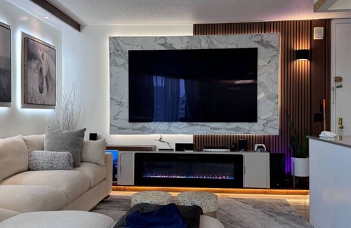 Manhattan Apartment | Modern 2BDR with fireplace & and Lounge