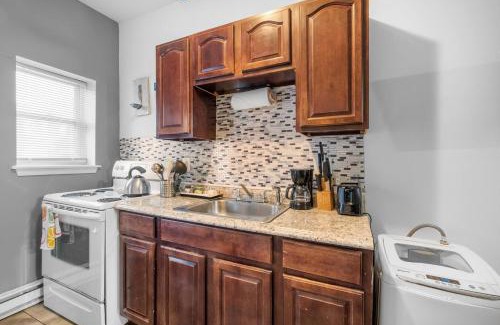 Norris Square Apartment | Modern 2br 10 Mins To Metro