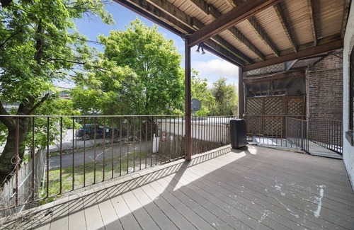 Dorchester Apartment | Modern 2BR/1BA Apt in the Heart of Boston