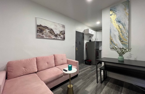 Garment District Apartment | Modern 2BR Steps from Times Sqaure