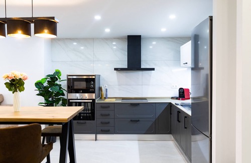 Torremolinos Apartment | Modern 3-bed apartment in the heart of Torremolinos