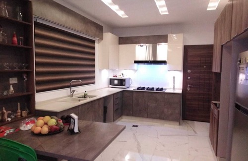 Amman Apartment | Modern 3-Bedroom Apartment, Guest Room, New, with A/C in the Heart of Amman