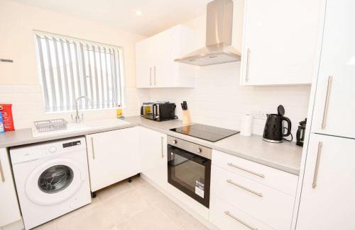 Kirkdale House | Modern 3 Bedroom House in Kirkdale Liverpool