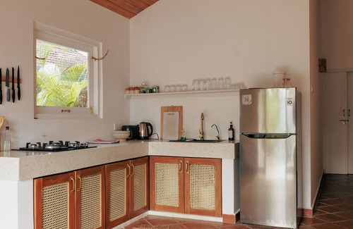 Kathaluwa Villa | Modern 3 Bedroom Villa, Stunning Private Pool, Only 250m to Beach
