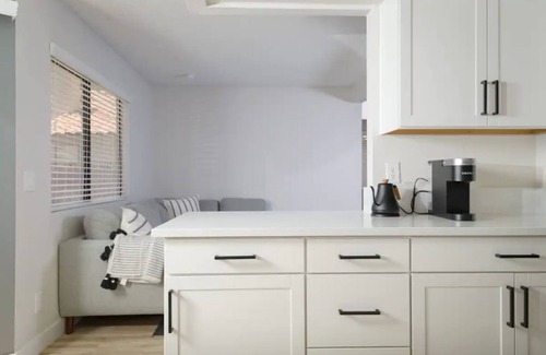 Paradise Valley House | Modern 3 BR Oasis w/Pool - Home Away From Home