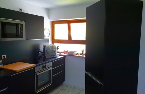 Meersburg Apartment | Modern 3 room apartment with balcony and internet/WiFi in Meersburg