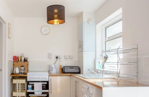 Stratford and New Town House | Modern 4 Bed home w/Private Garden in Stratford!