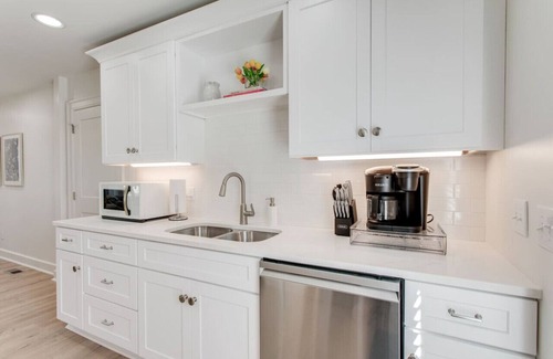 Murfreesboro Apartment | Modern 4BR Home Near MTSU and Restaurants