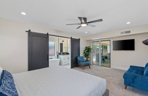 Raskin Estates House | Modern 4BR Home with Pool & Game Room