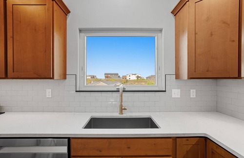 Rapid City House | Modern 4BR Near Hospitals & Downtown - Gateway to Black Hills & Rushmore