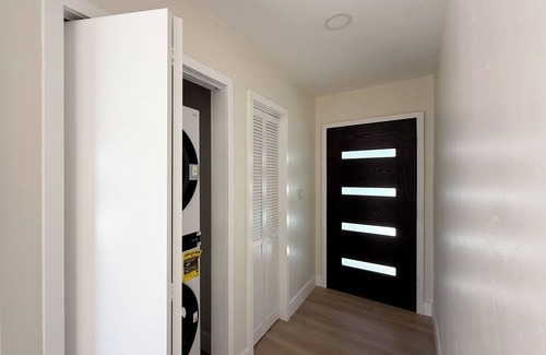 Serra Mesa House | Modern 4BR Retreat Near Beach & Downtown