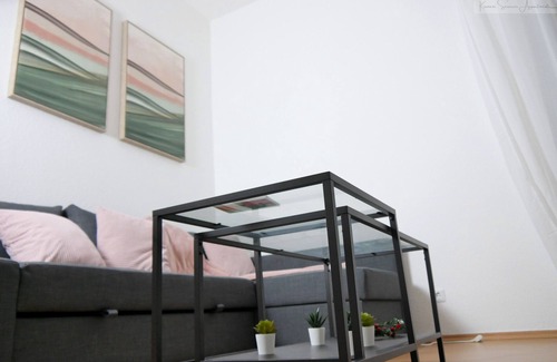 Pforzheim Apartment | Modern 4WHG apartment Stuttgart close to up to 8 people