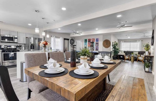 North Las Vegas House | Modern 5-Bedroom Playhouse with Pool & Pool Table