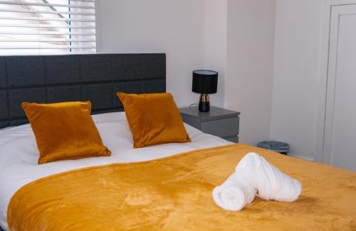 Selhurst House | Modern 5 bedroom all ensuite in South London